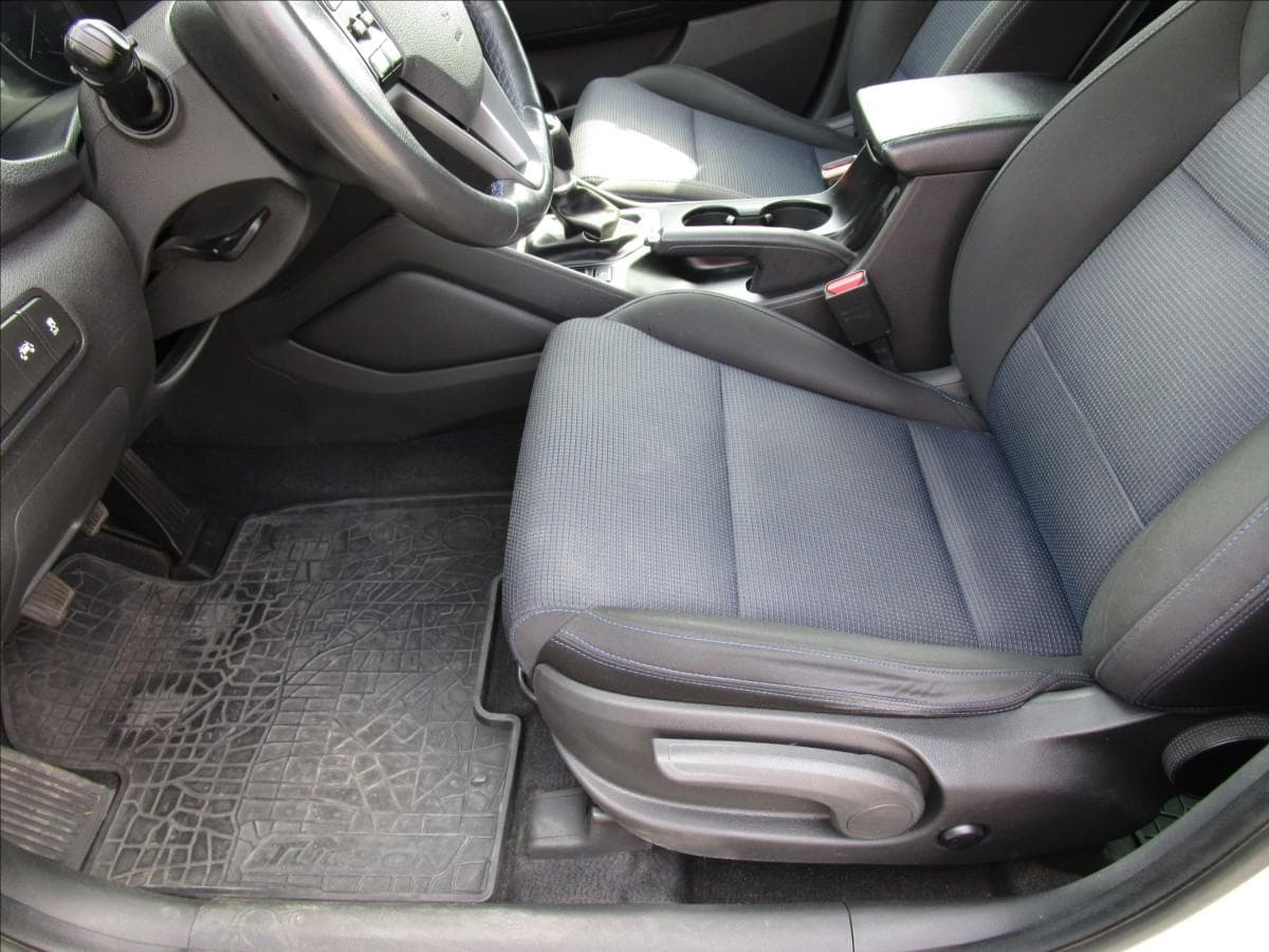 2017 Hyundai TUCSON - 12