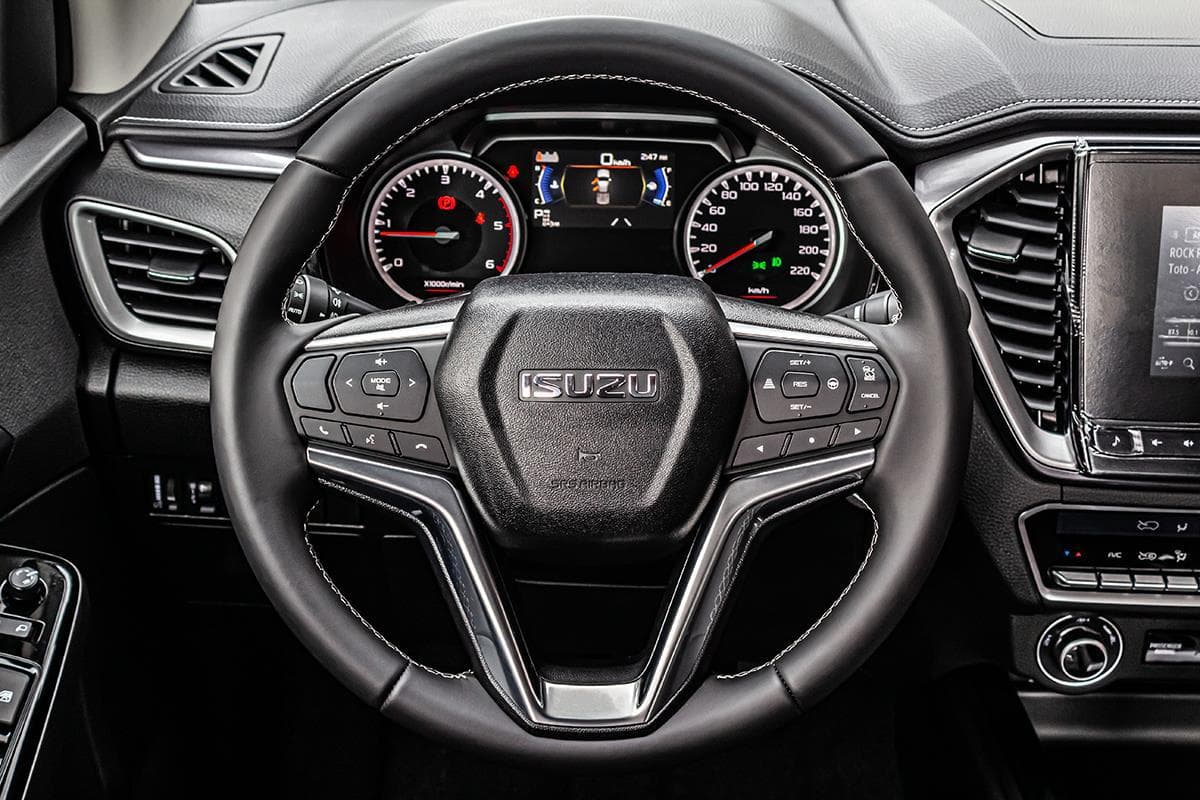 2025 Isuzu D-MAX - 16