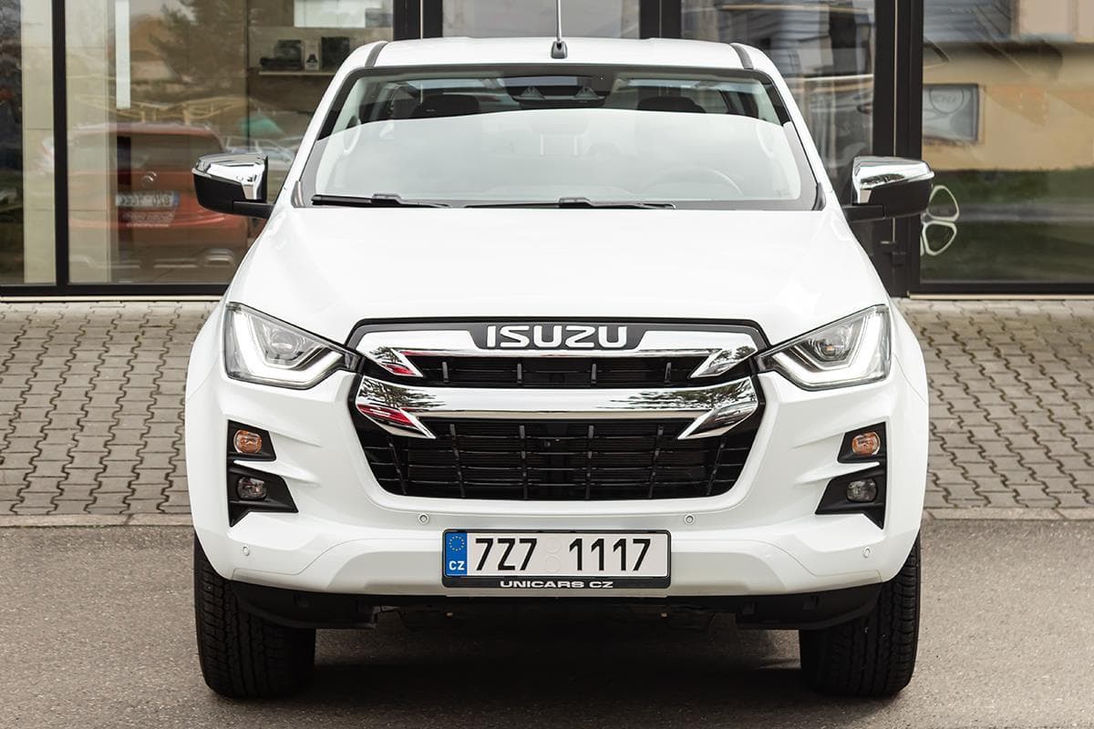 2025 Isuzu D-MAX - 2