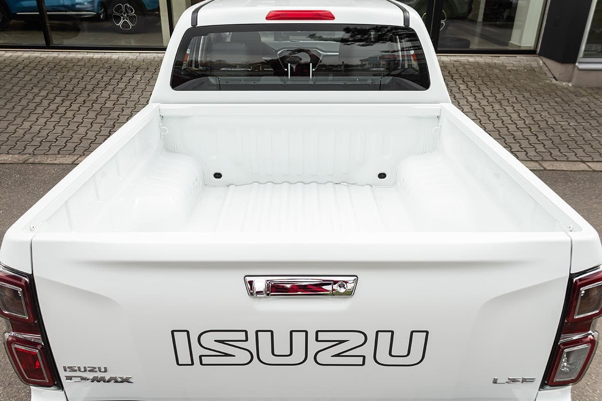 2025 Isuzu D-MAX - 7