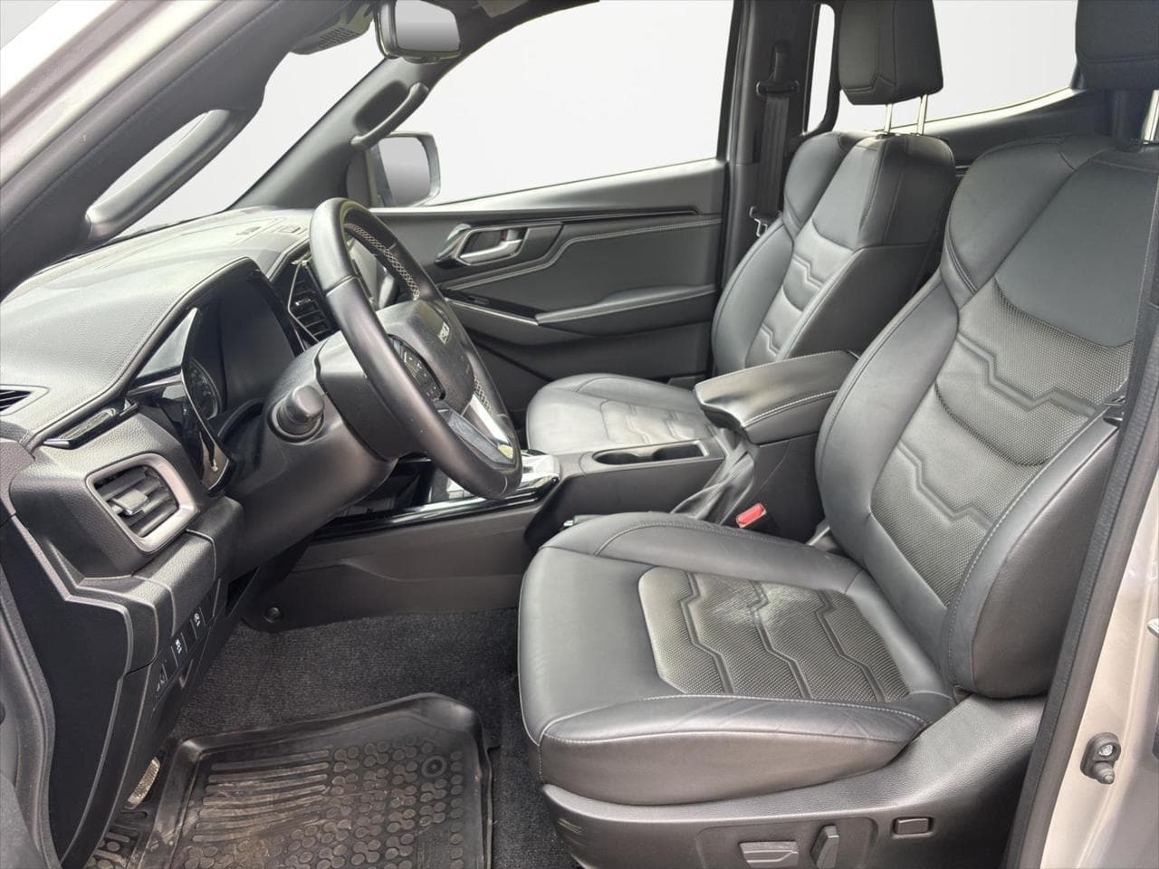 2024 Isuzu D-MAX - 9