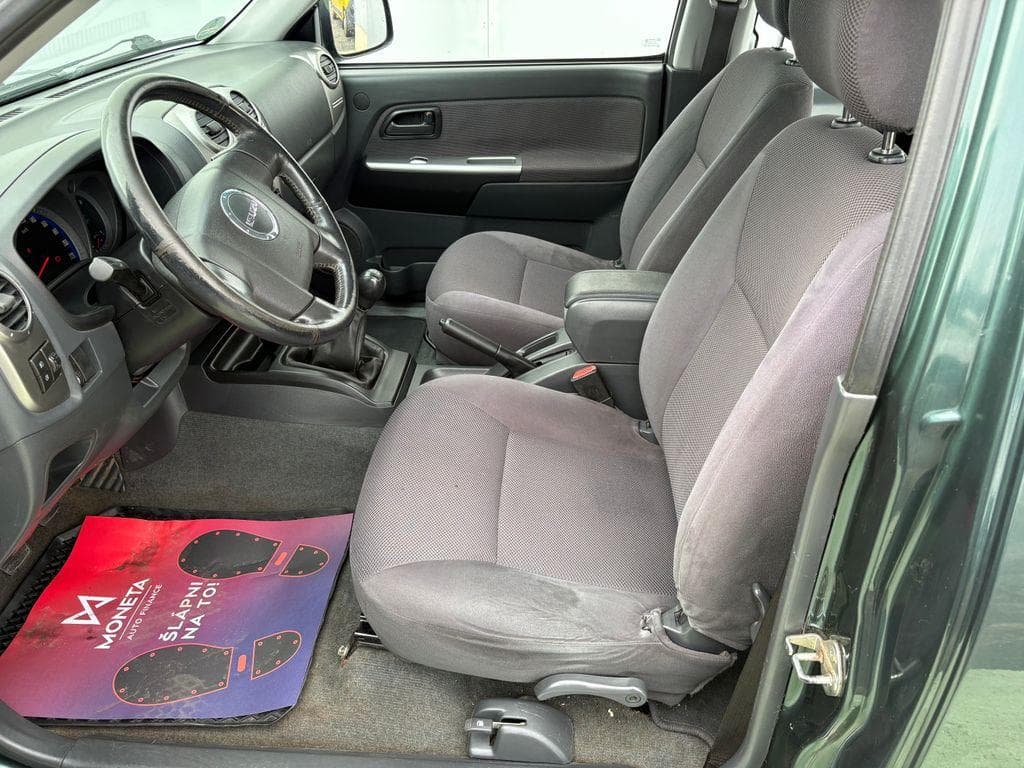 2010 Isuzu OSTATNÍ - 5
