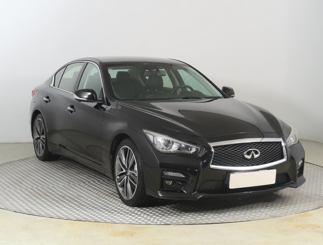 2016 Infiniti Q50
