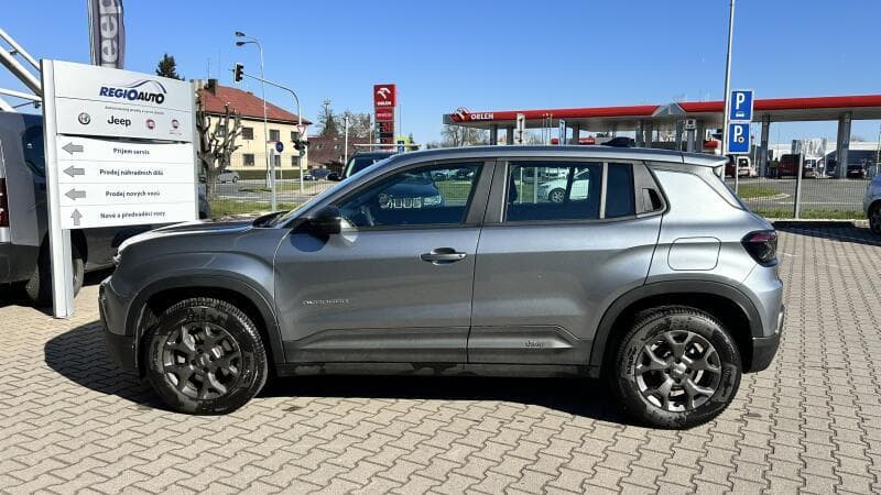2024 Jeep AVENGER - 6