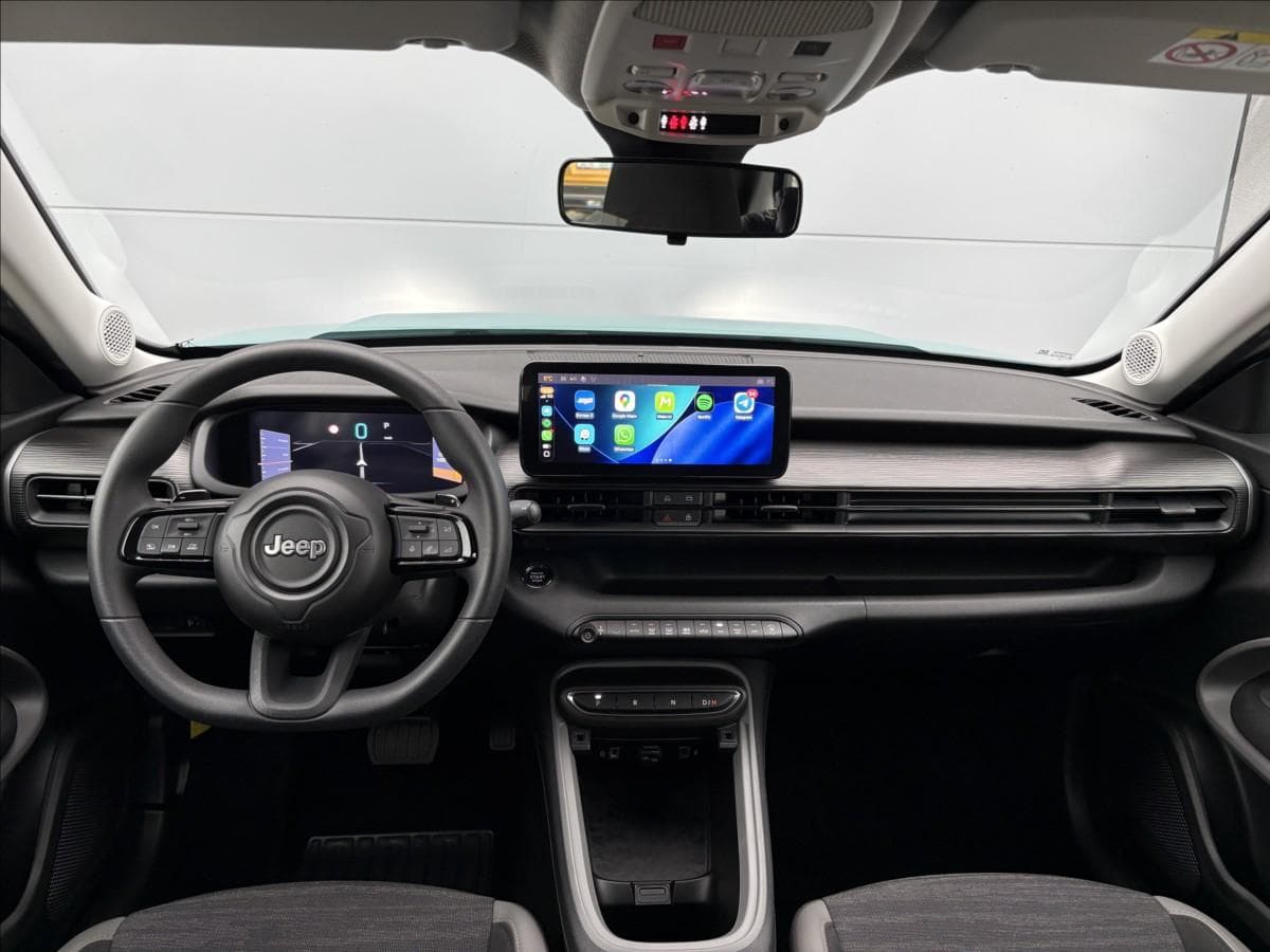 2024 Jeep Avenger - 15