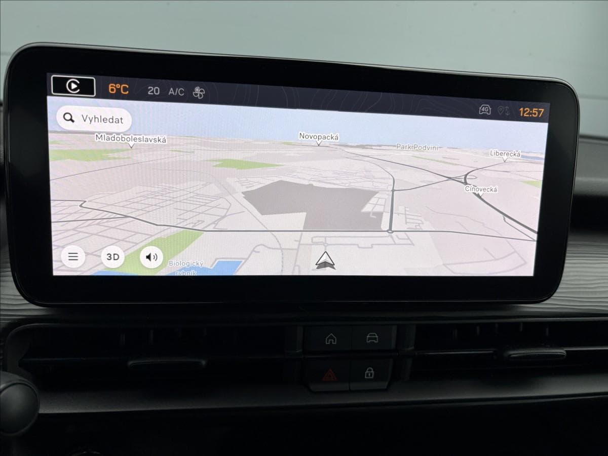 2024 Jeep Avenger - 31