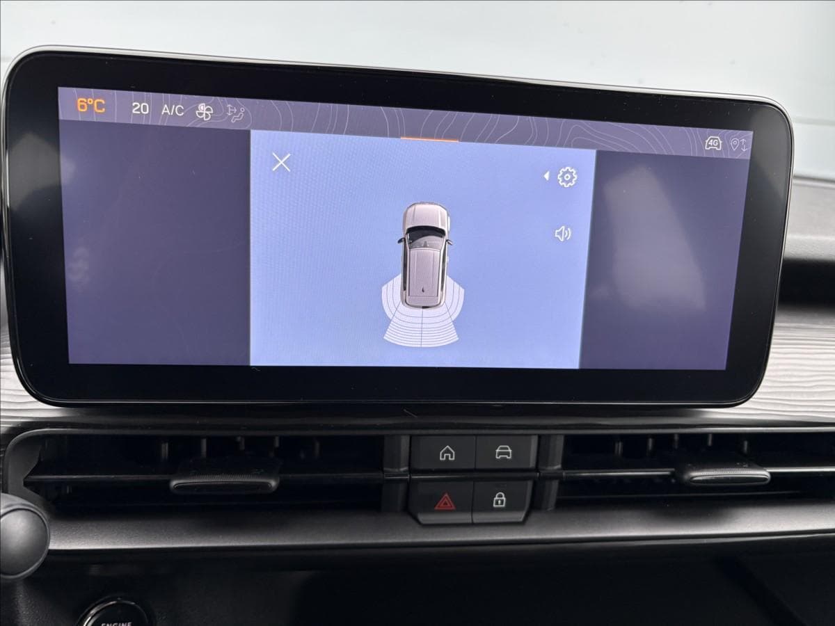 2024 Jeep Avenger - 27