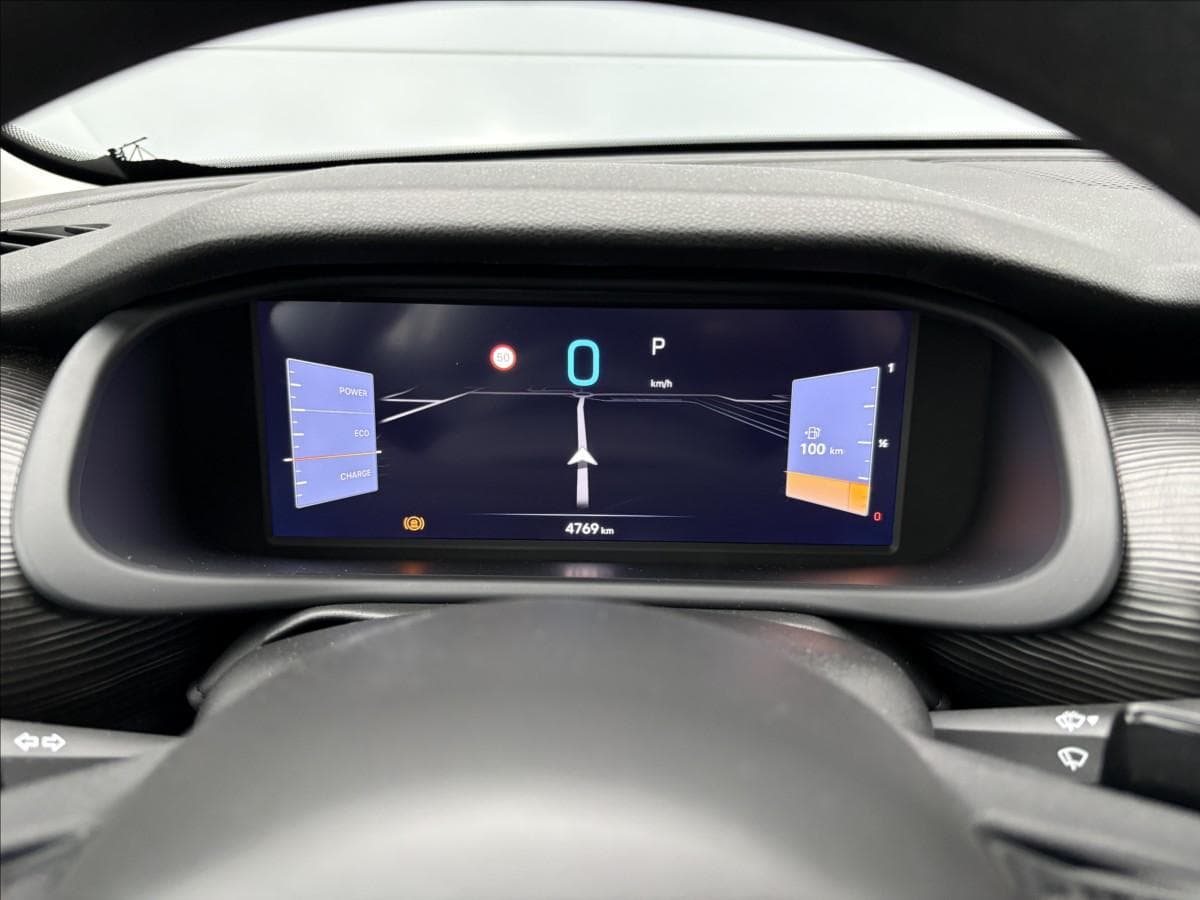 2024 Jeep Avenger - 19