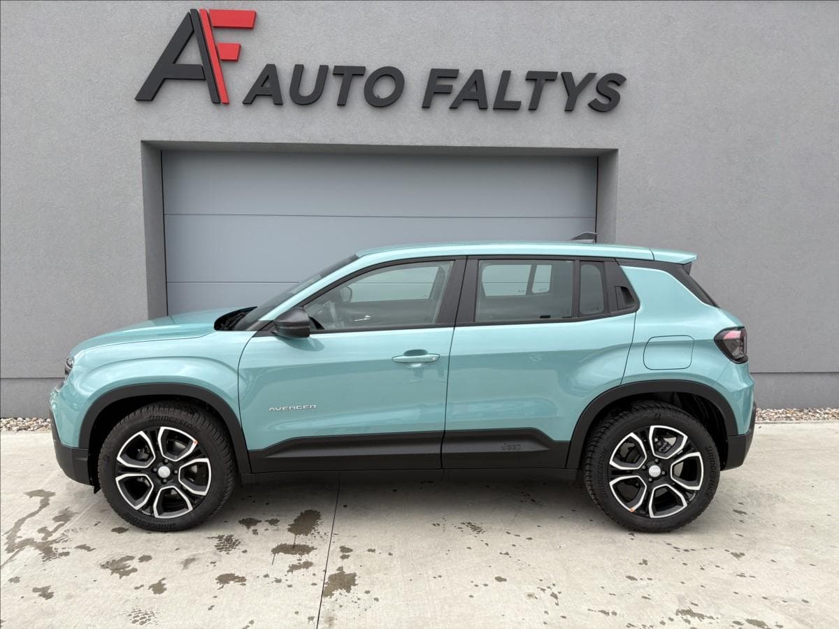 2024 Jeep Avenger - 11