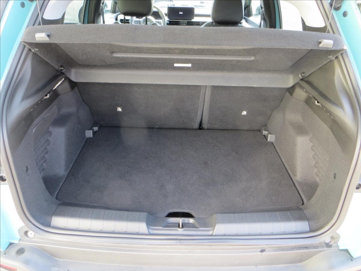 2024 Jeep Avenger - 13