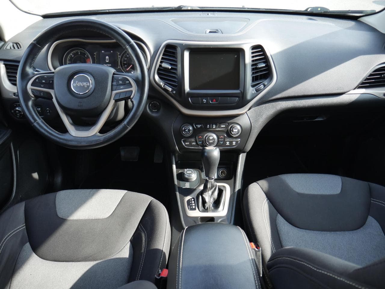 2014 Jeep Cherokee - 8