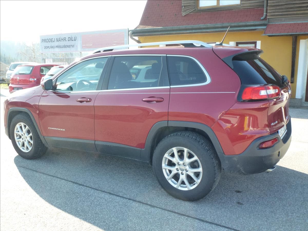 2014 Jeep CHEROKEE - 12