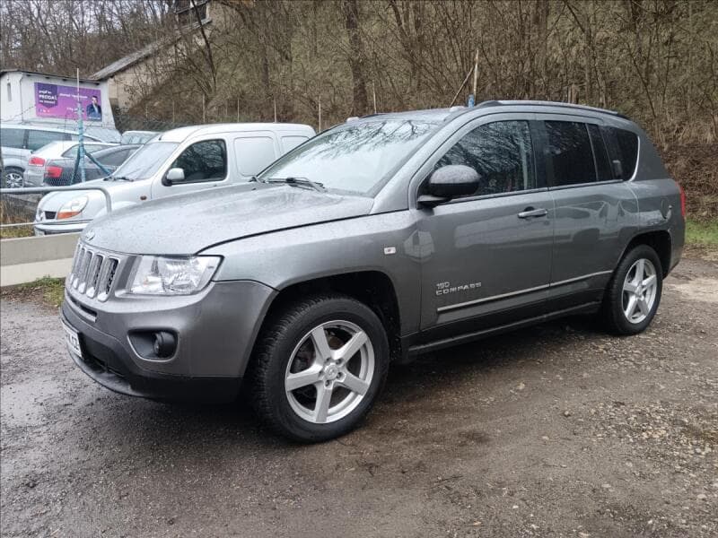 2011 Jeep COMPASS - 5