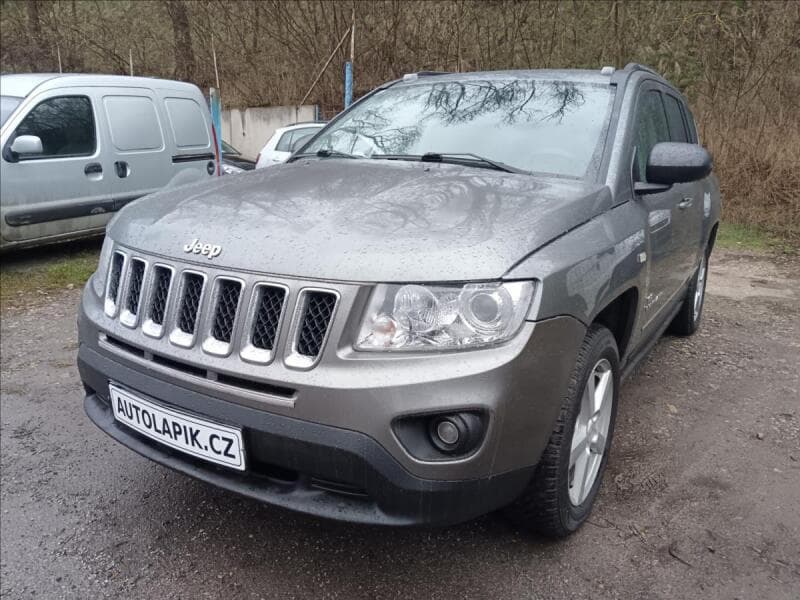 2011 Jeep COMPASS - 3