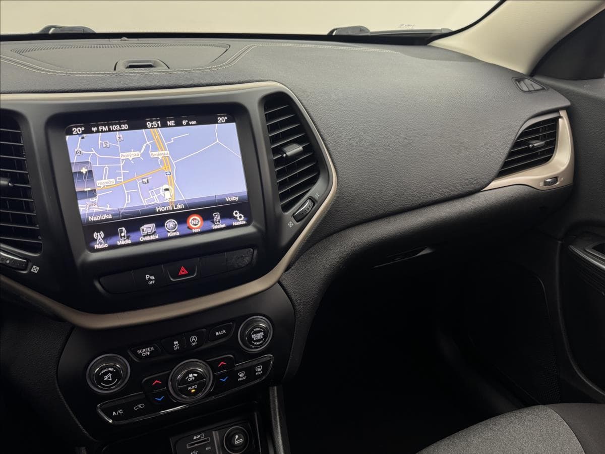 2014 Jeep CHEROKEE - 13