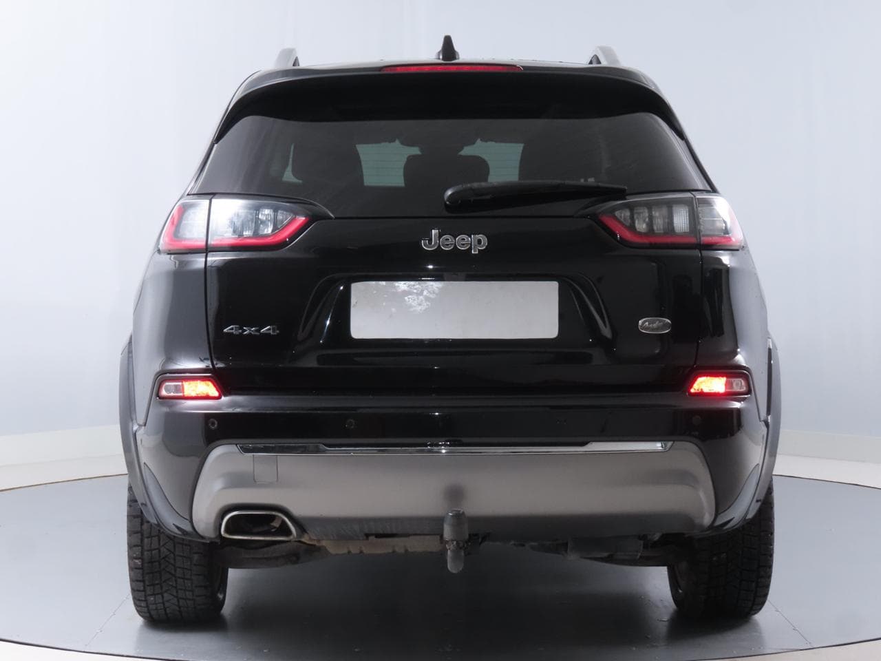 2019 Jeep CHEROKEE - 6
