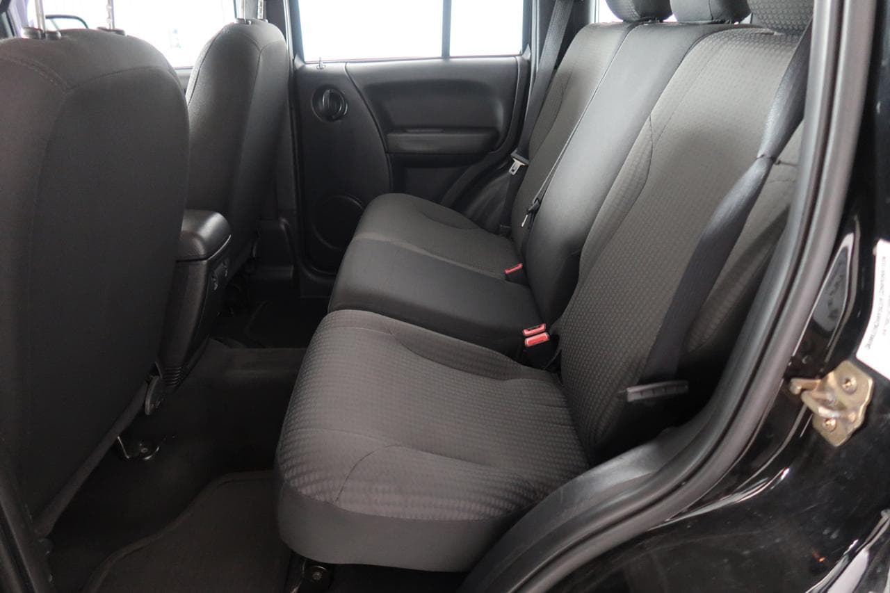2003 Jeep CHEROKEE - 29
