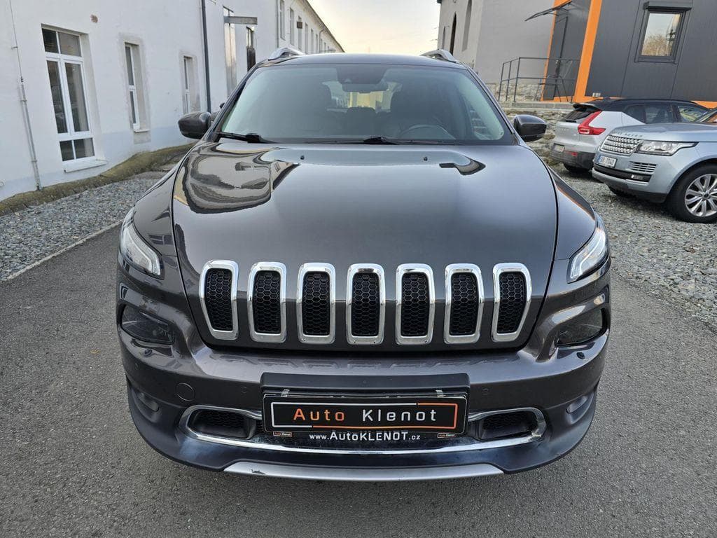 2019 Jeep CHEROKEE - 3