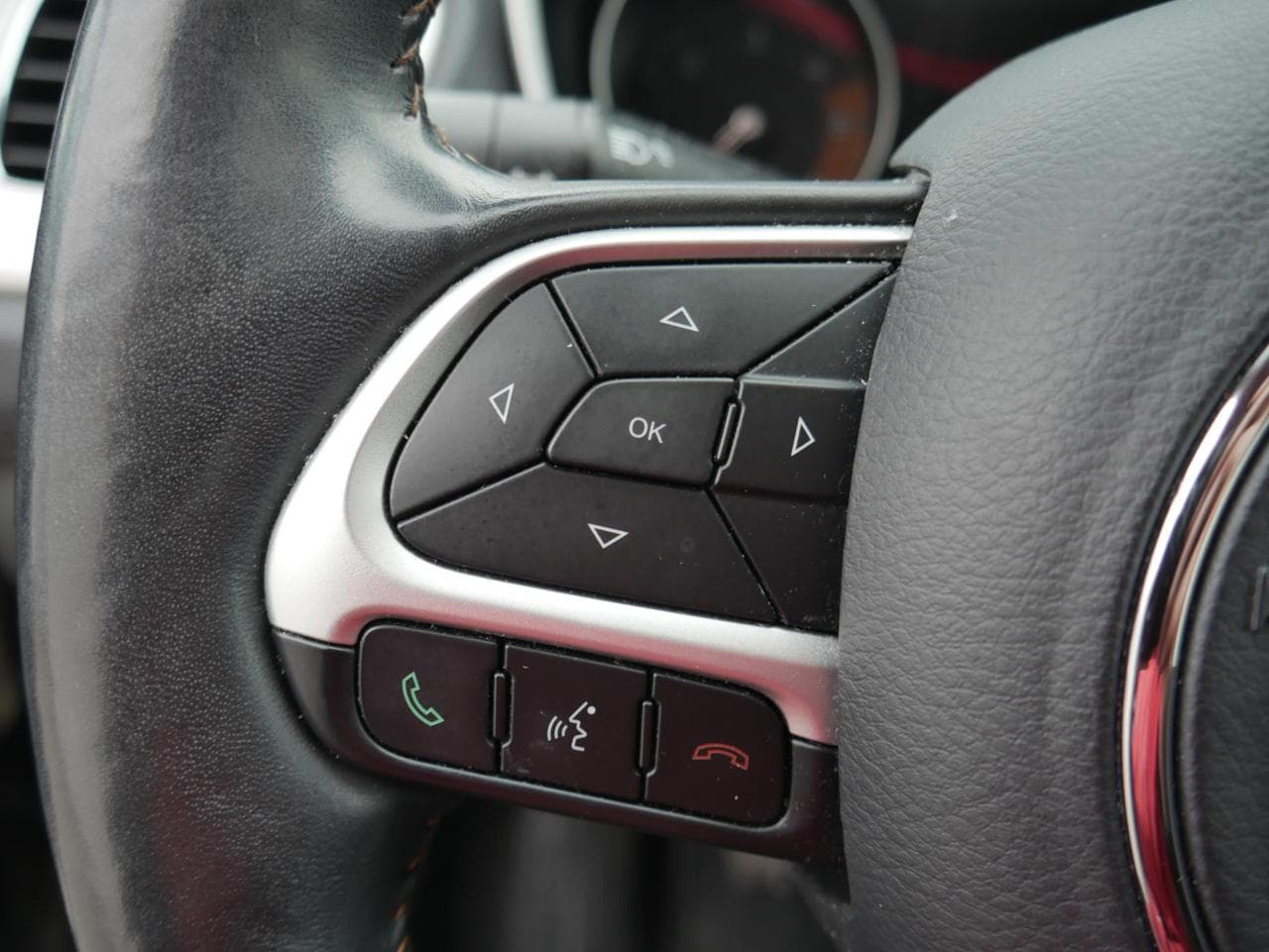 2018 Jeep COMPASS - 18
