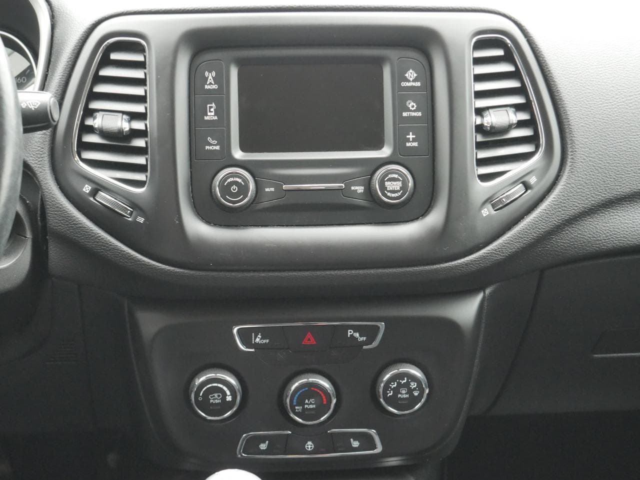 2018 Jeep COMPASS - 11