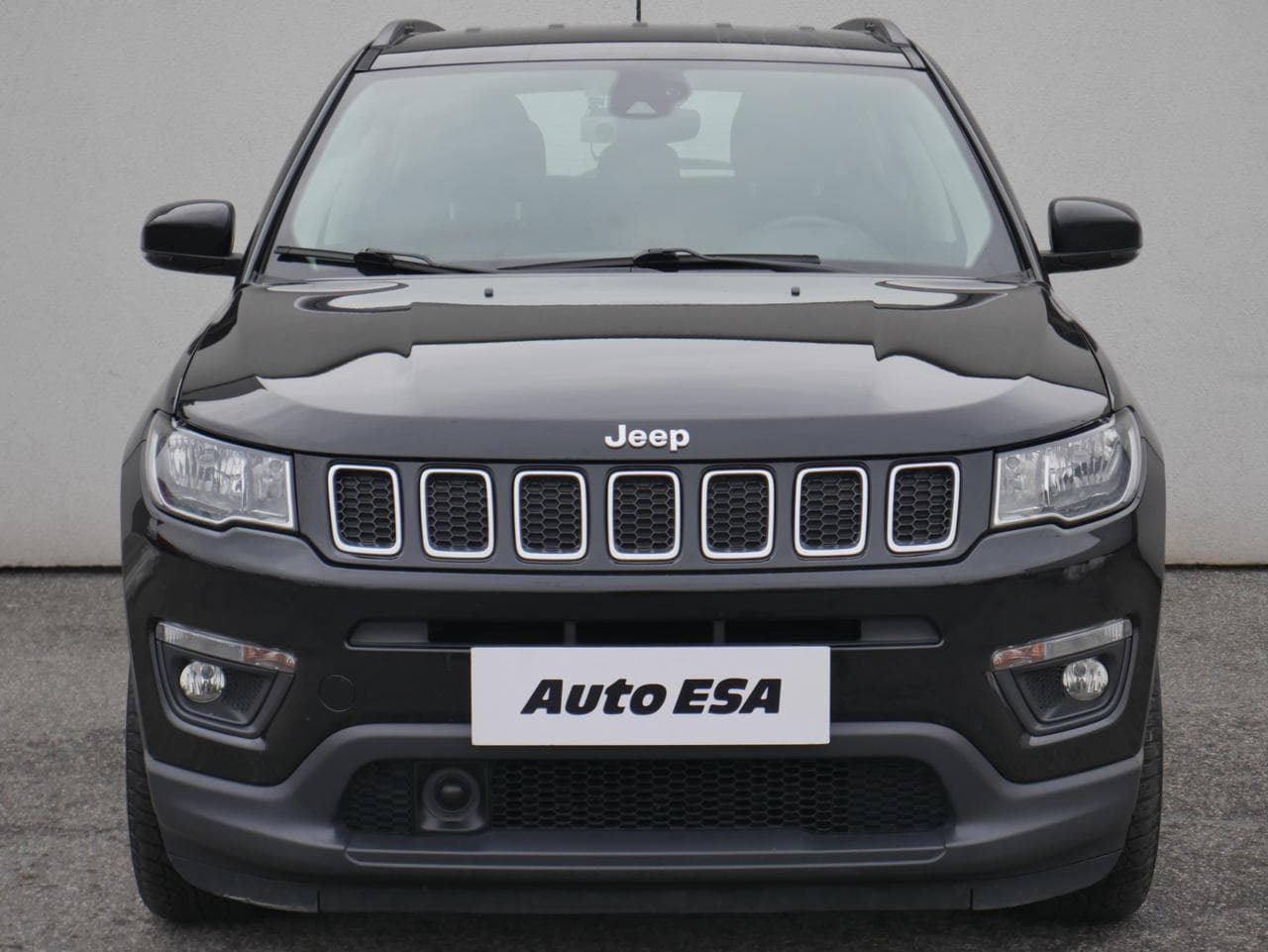 2018 Jeep COMPASS - 2