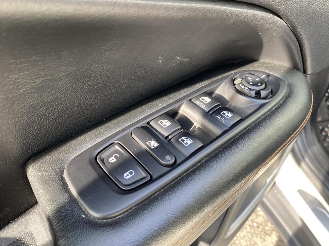 2018 Jeep COMPASS - 13