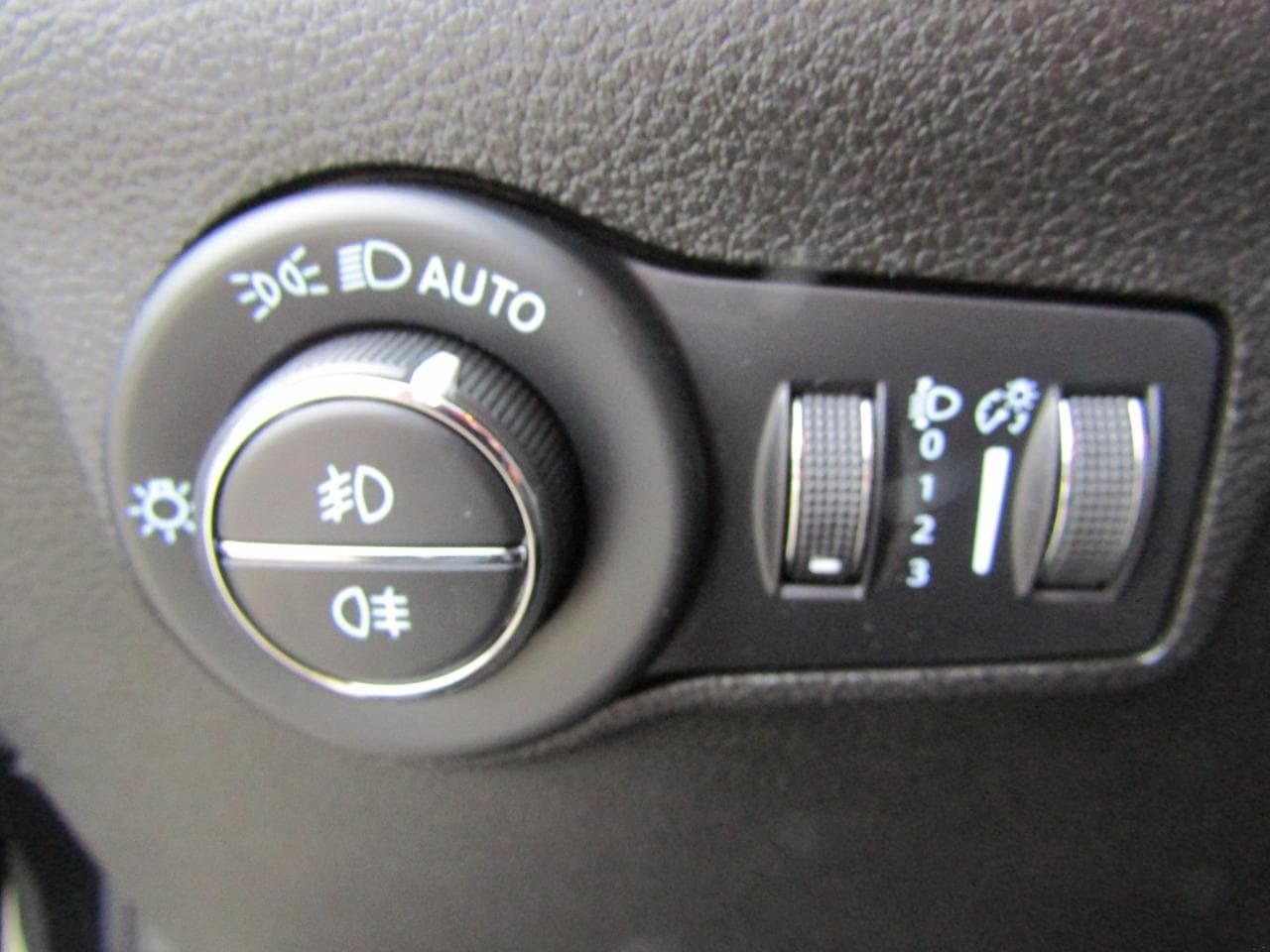 2022 Jeep COMPASS - 15