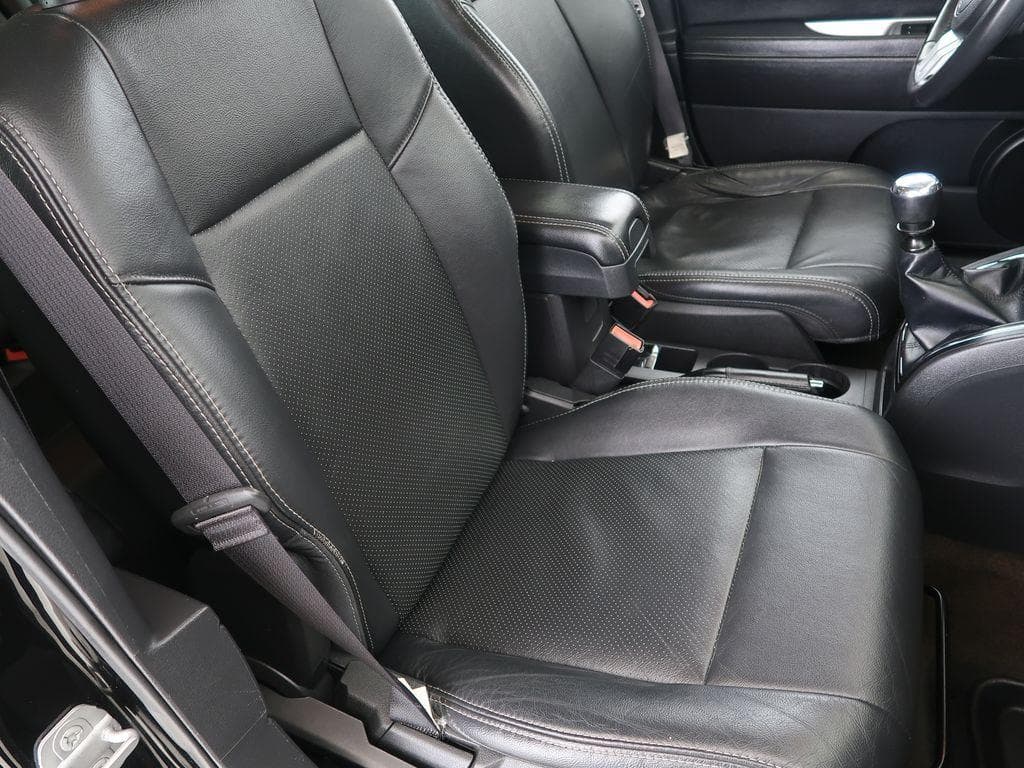 2014 Jeep Compass - 33