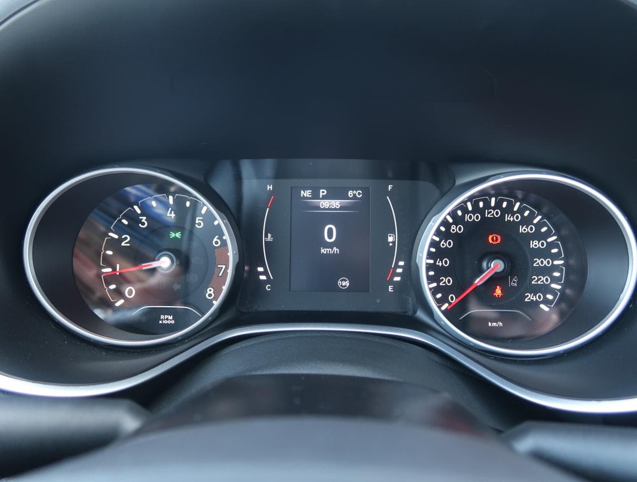 2020 Jeep Compass - 33