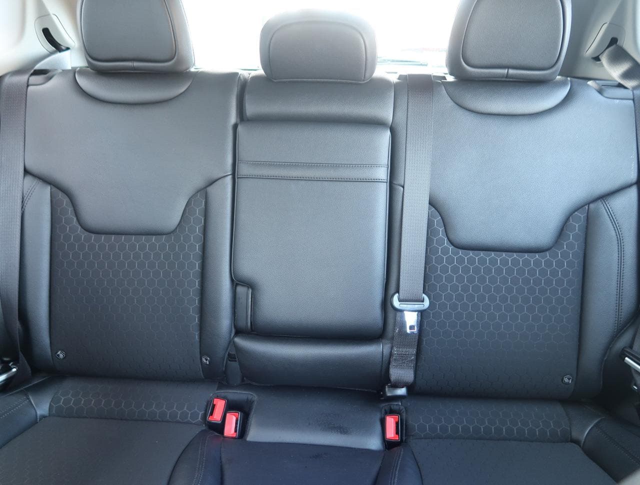 2020 Jeep Compass - 27