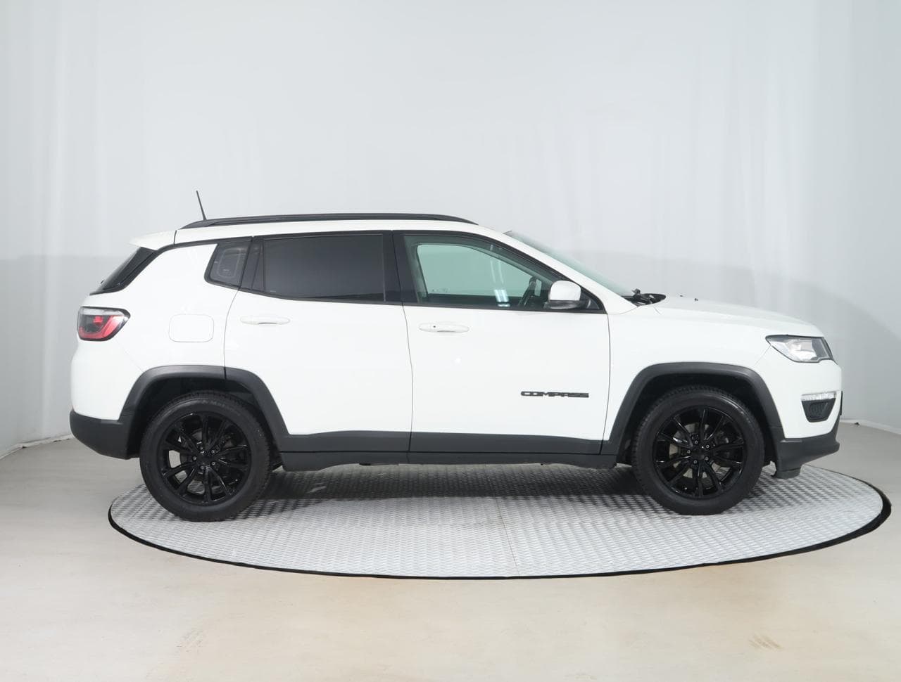 2020 Jeep COMPASS - 8