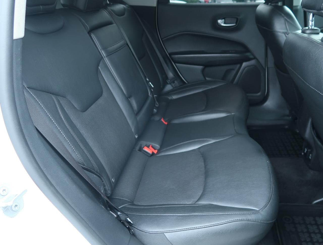 2020 Jeep COMPASS - 13