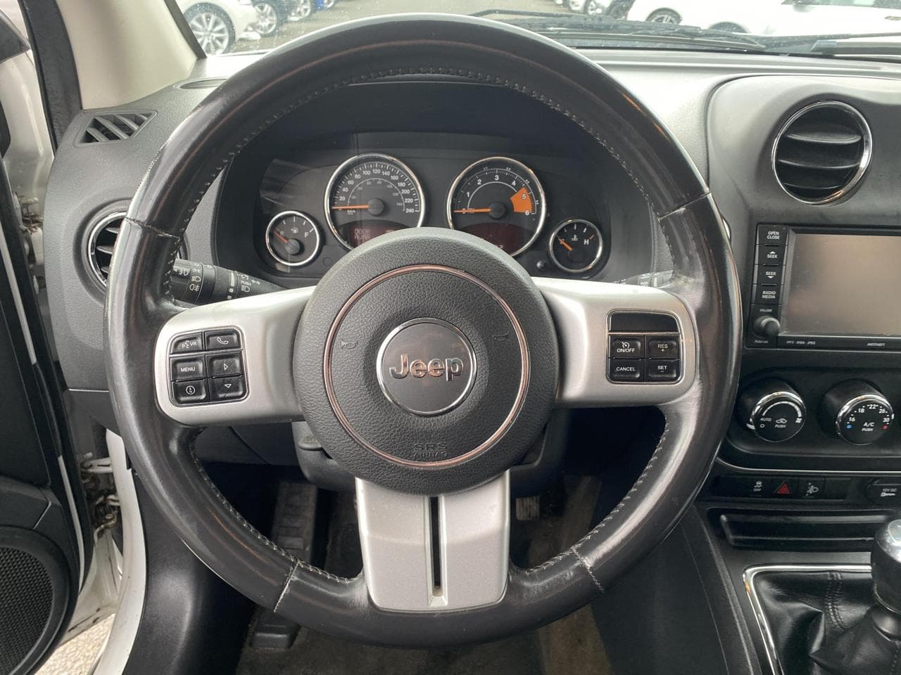 2015 Jeep COMPASS - 20