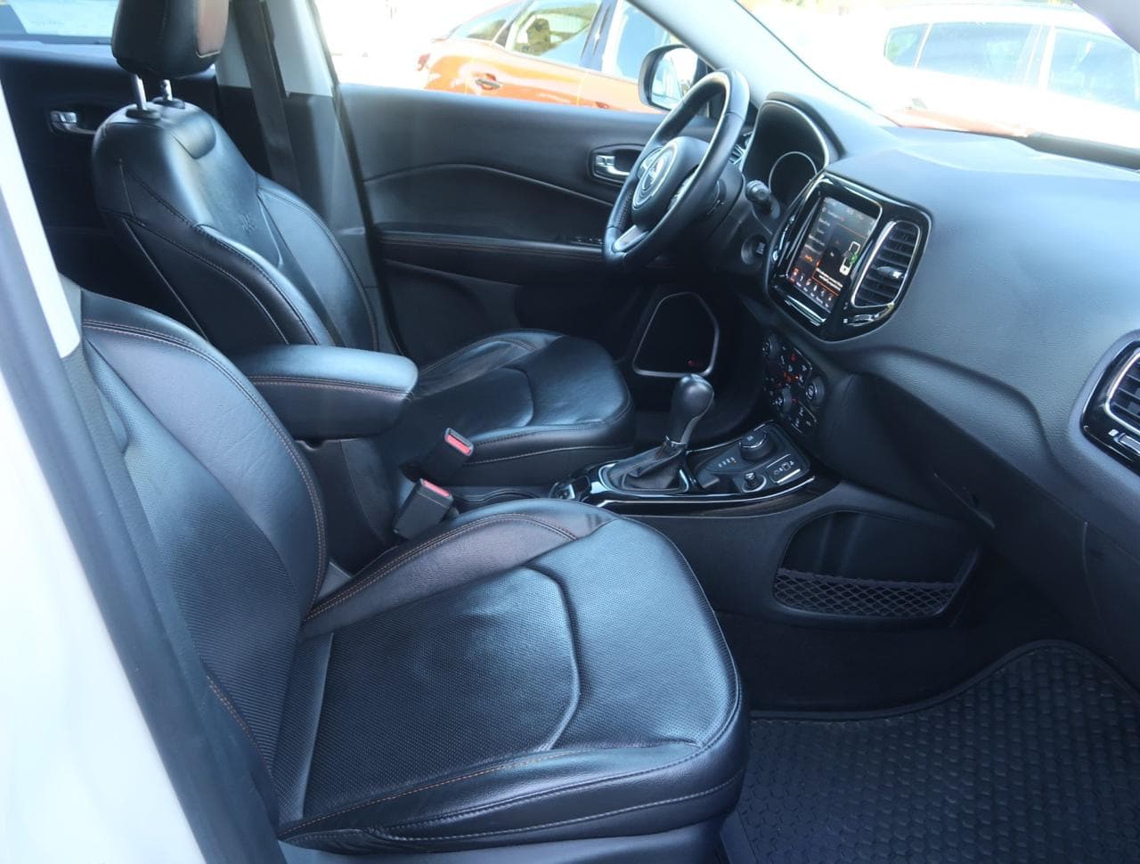 2019 Jeep COMPASS - 10