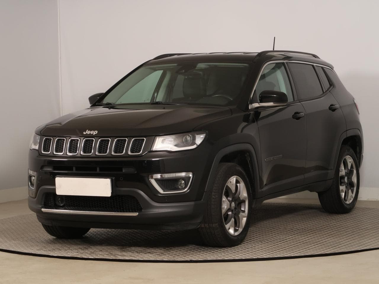 2019 Jeep COMPASS - 3