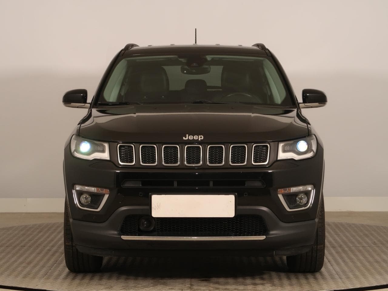 2019 Jeep COMPASS - 2