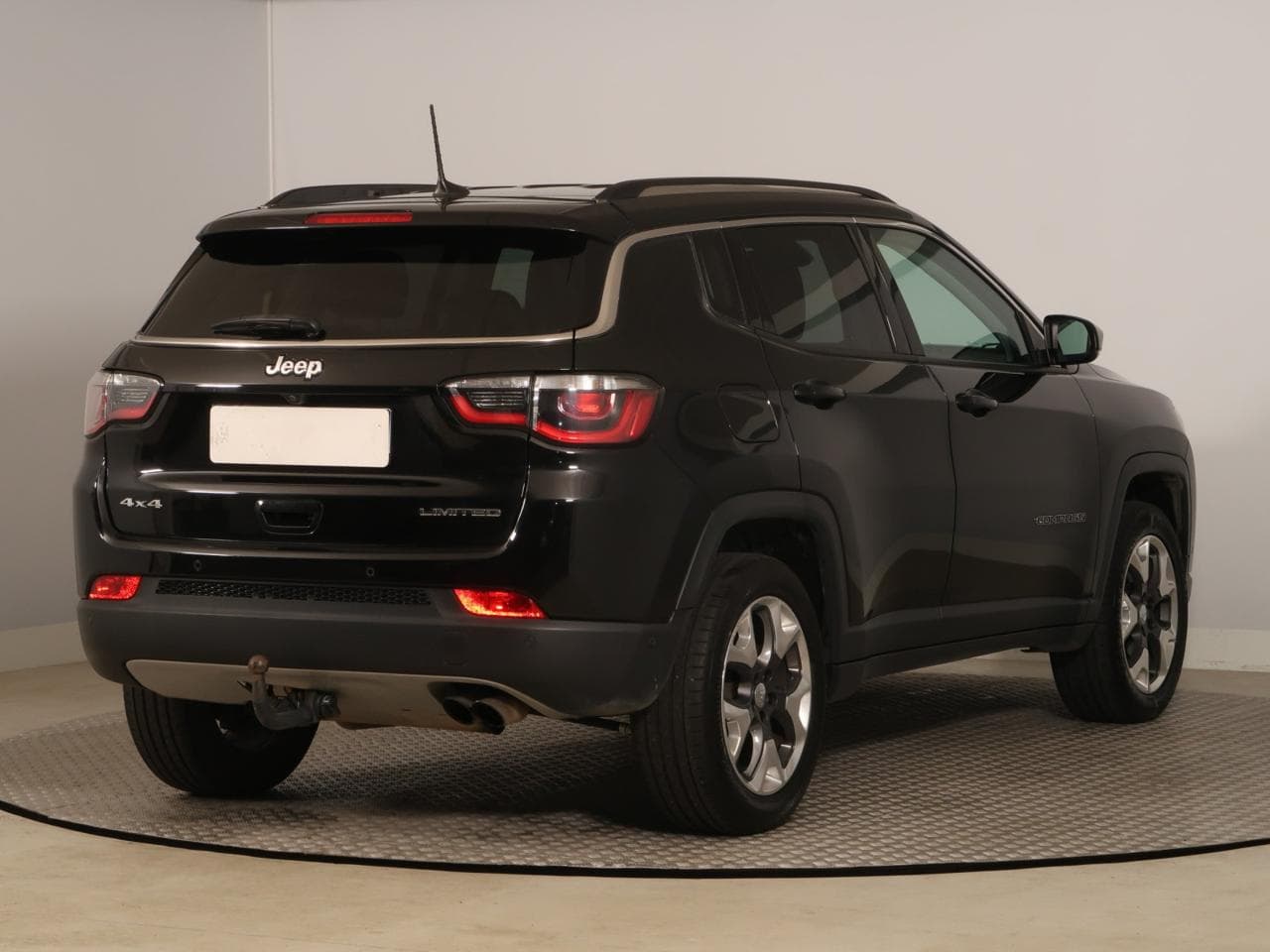 2019 Jeep COMPASS - 7