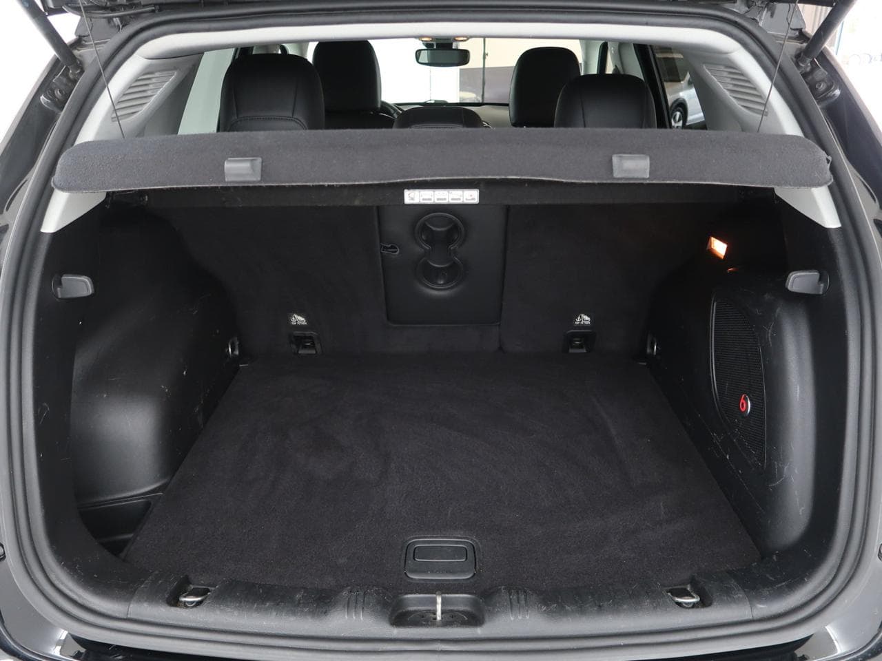 2019 Jeep COMPASS - 20
