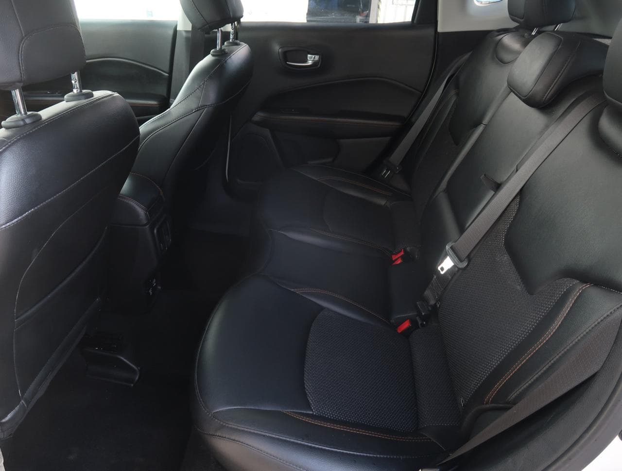 2019 Jeep COMPASS - 15