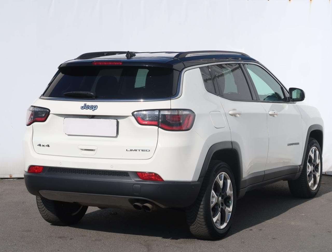 2019 Jeep COMPASS - 7