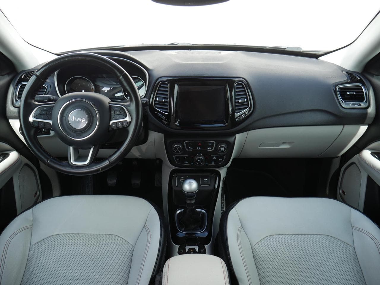 2019 Jeep COMPASS - 13