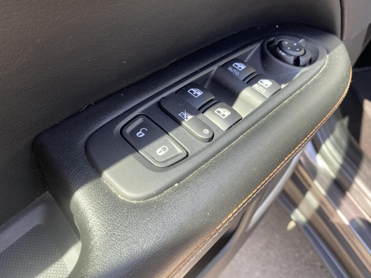 2019 Jeep COMPASS - 13