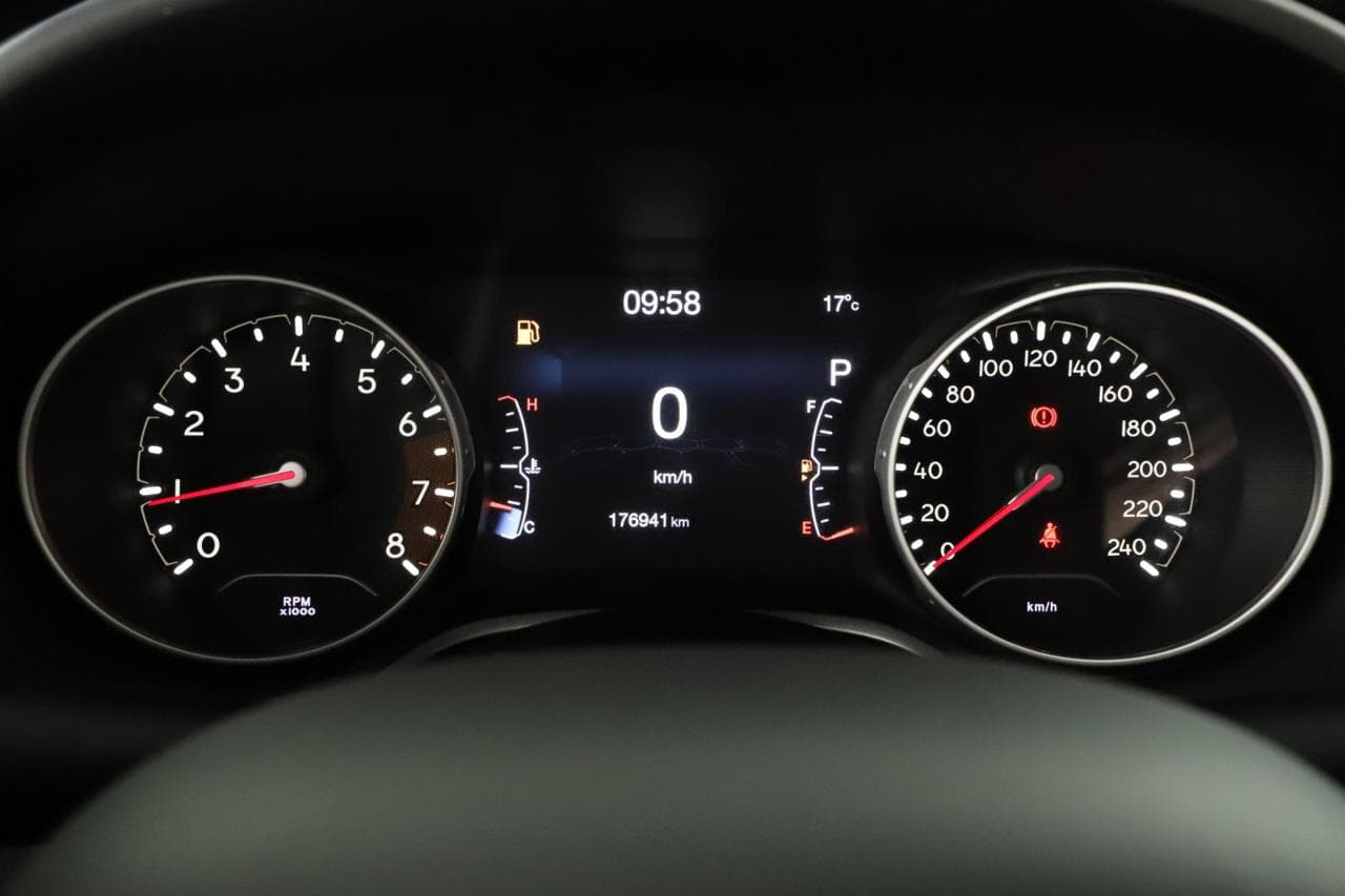 2017 Jeep COMPASS - 14