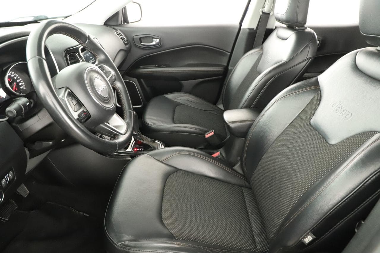 2017 Jeep COMPASS - 13