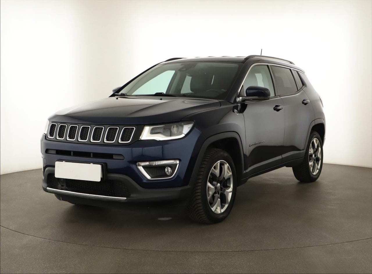 2017 Jeep COMPASS - 3