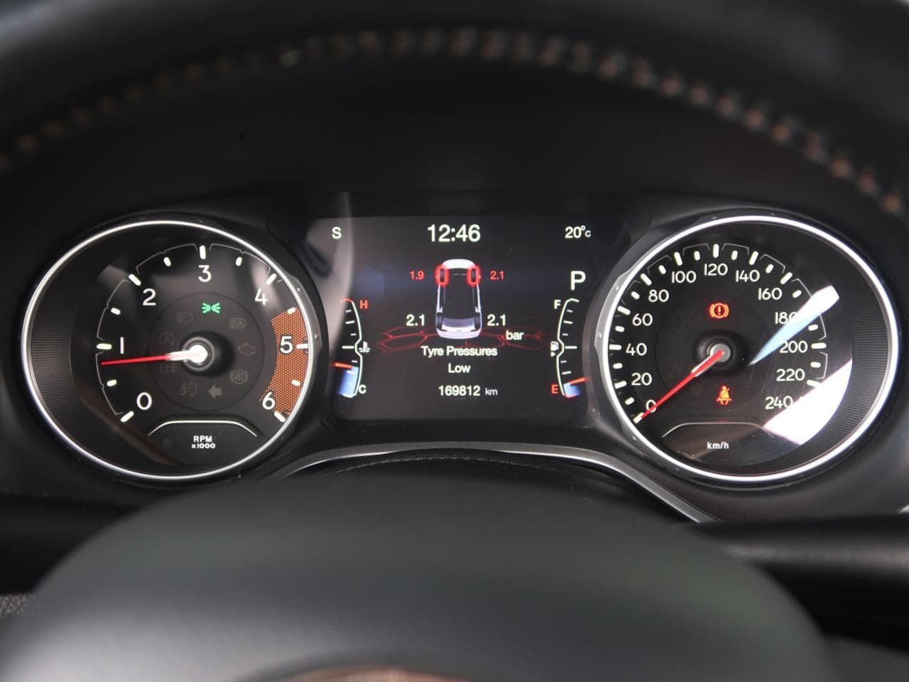 2018 Jeep COMPASS - 17