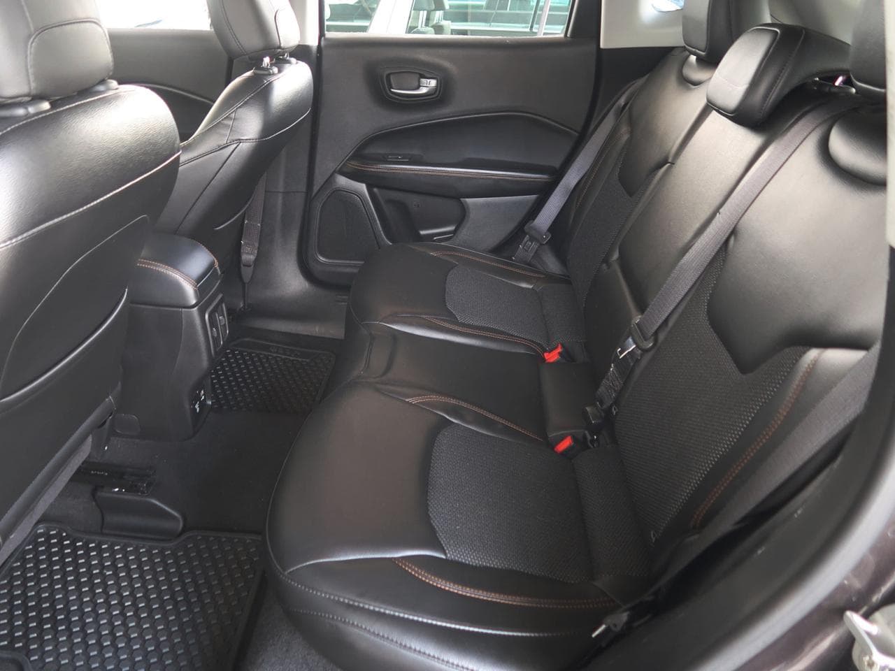 2018 Jeep COMPASS - 15