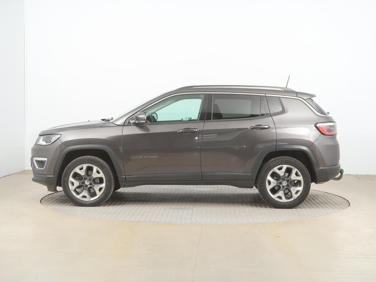 2018 Jeep COMPASS - 4