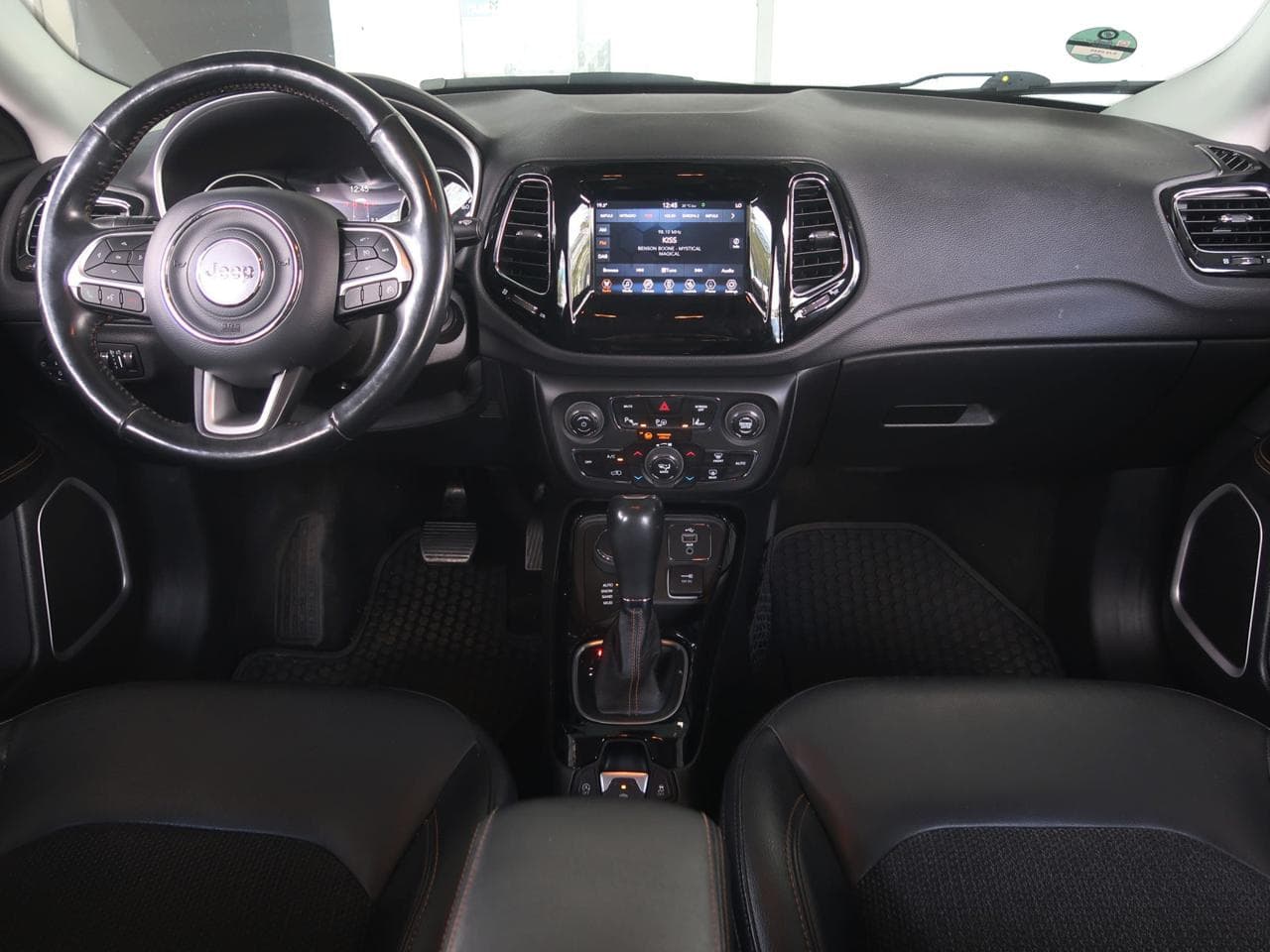 2018 Jeep COMPASS - 10