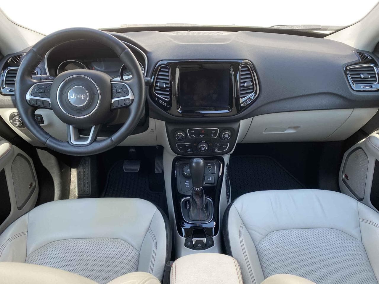 2018 Jeep COMPASS - 8